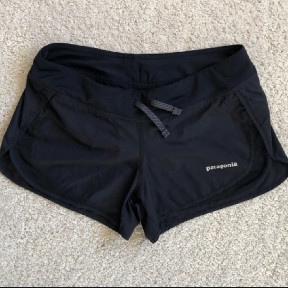Patagonia black strider short M